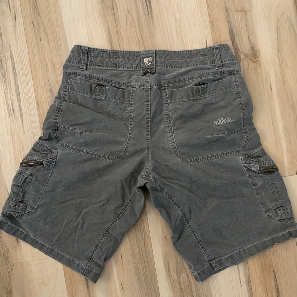 Kuhl men shorts